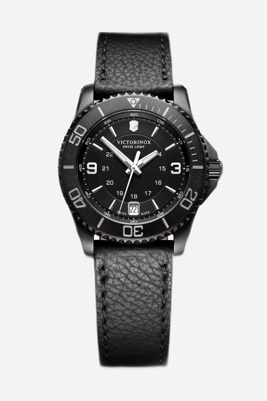 Victorinox Women's Maverick Small Black Edition