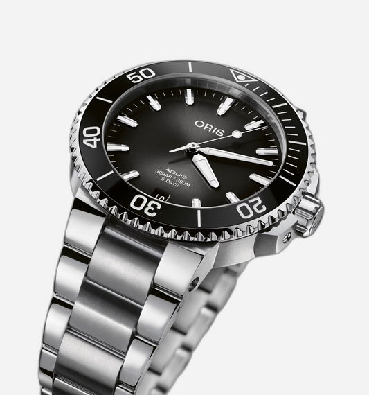 Oris Men's Aquis Date Calibre 400