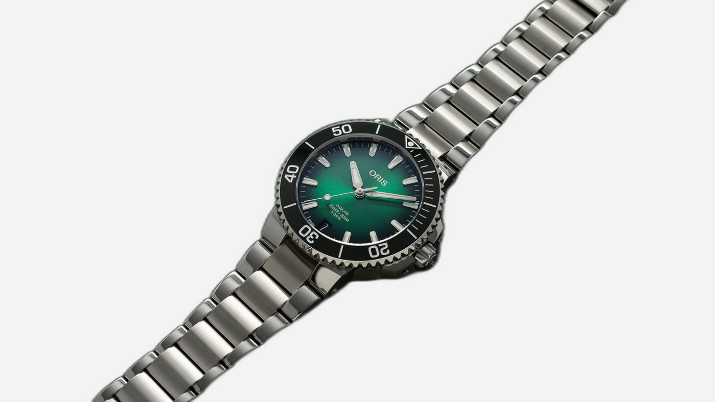 Oris Men's Aquis Date Calibre 400