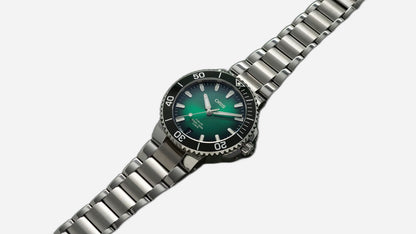 Oris Men's Aquis Date Calibre 400